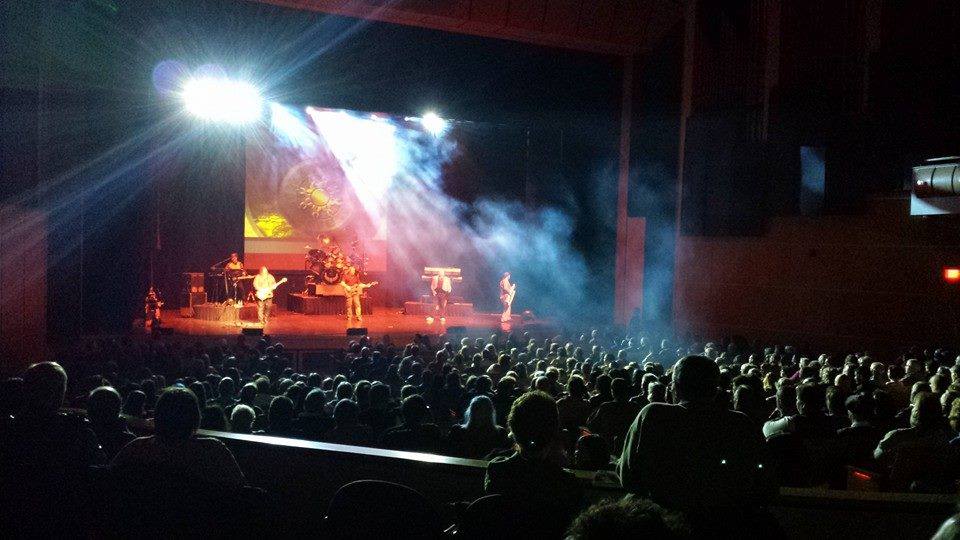 Federal Hill Commons Amphitheater (OUTDOORS) Separate Ways Live